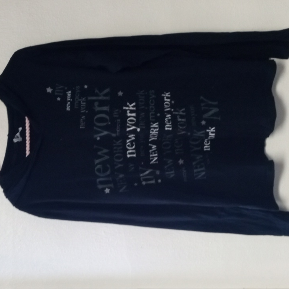 Studio Black Long Sleeve w Hood